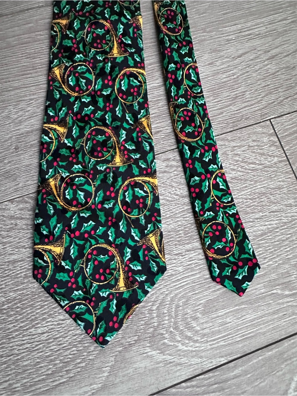 Vintage Addiction Holiday Silk Tie with Gold Horns and Red Berry Motif